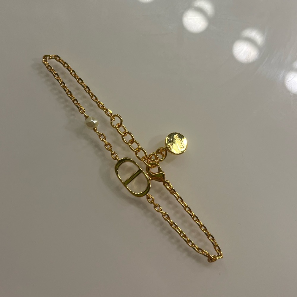 Dior Petit bracelet with pearl